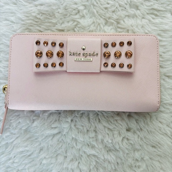 Kate Spade Pink Leather w/ Bow w/ Rhinestone zip around Long Wallet - Picture 1 of 16